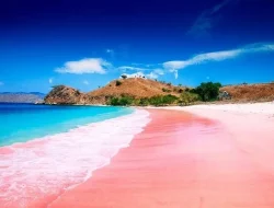 Menyingkap Surga Tersembunyi di Pesisir Selatan Lombok Timur