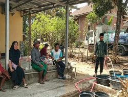 Kekeringan Belum Reda, PDM Sambangi Titik ke-16 Distribusi Air Bersih di Lombok Tengah